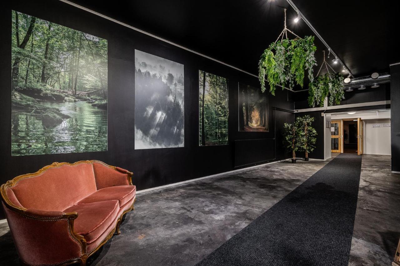 Hotelli Keskipiste Kärsämäki Exteriör bild