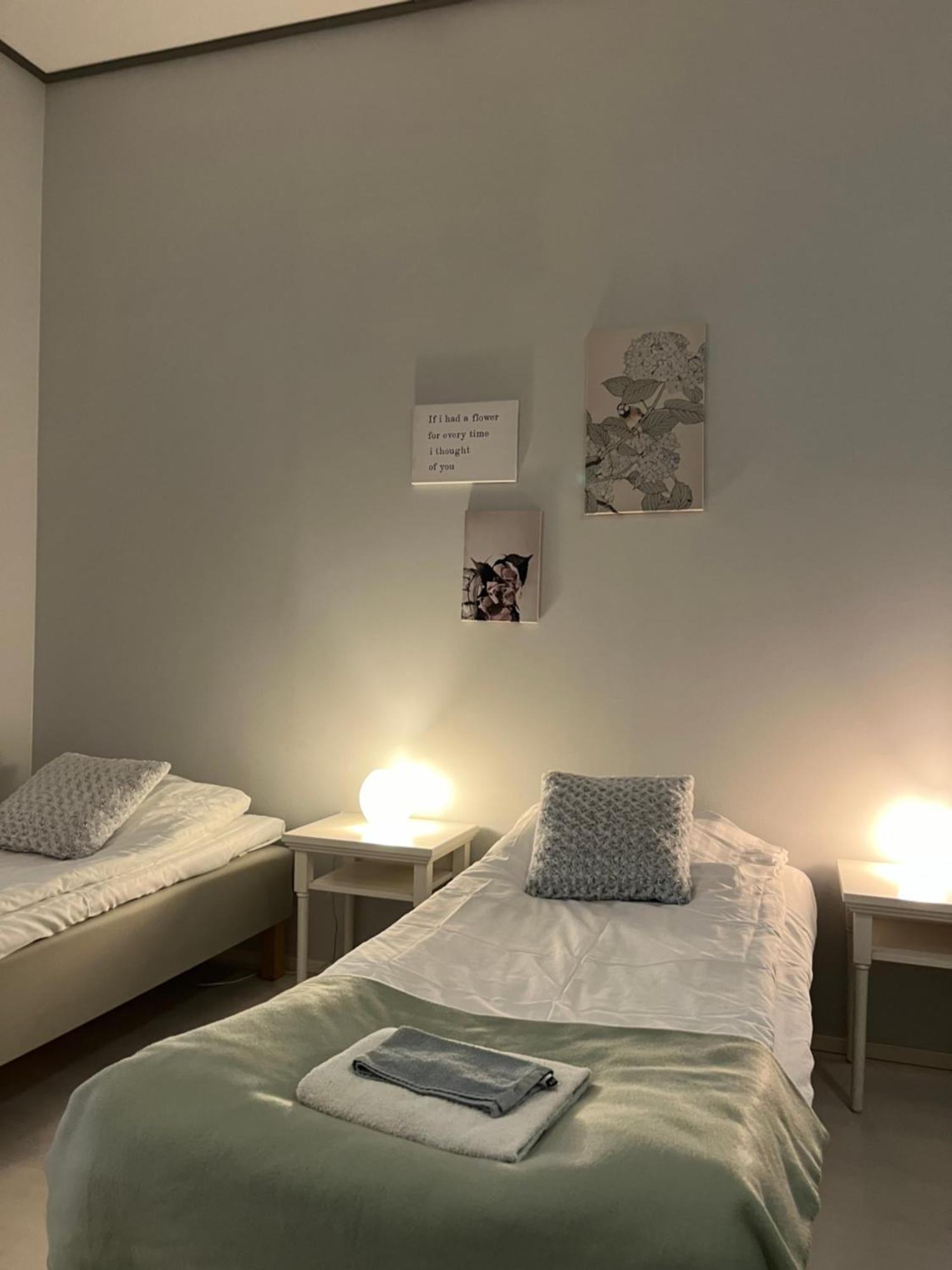 Hotelli Keskipiste Kärsämäki Exteriör bild