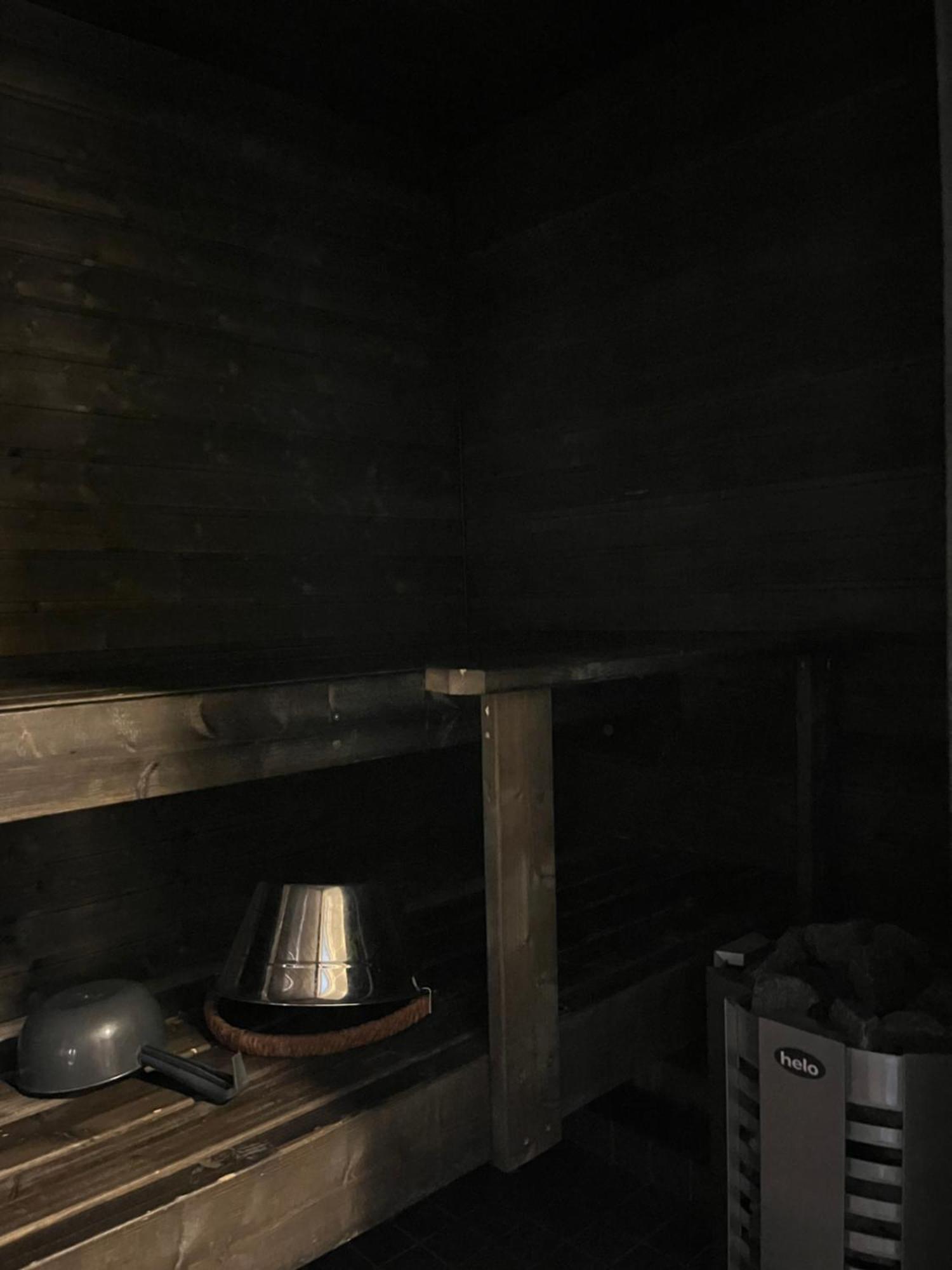 Hotelli Keskipiste Kärsämäki Exteriör bild